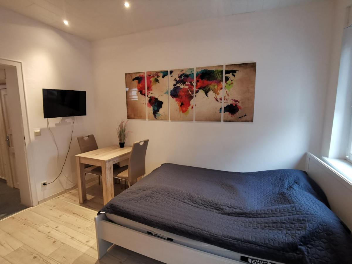 Gemuetliches Zimmer Mit Eigenem Bad Und Kueche Swisttal Luaran gambar